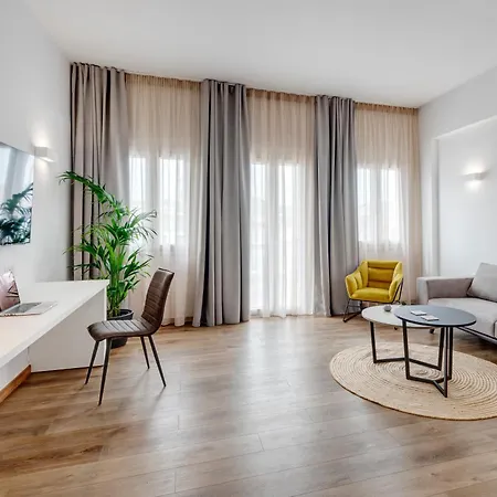 Marion 4* Ermoupoli